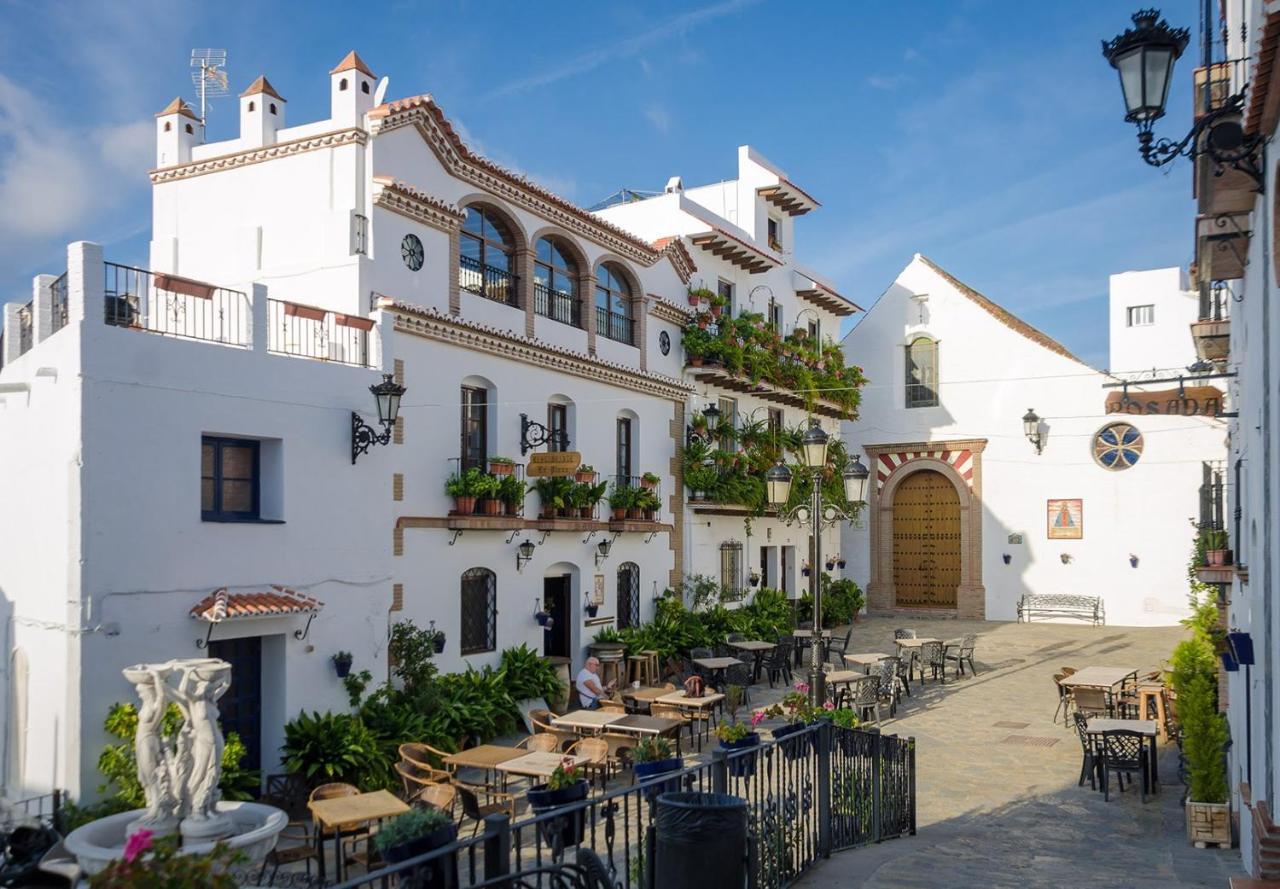 Posada La Plaza Canillas de Albaida Exteriér fotografie